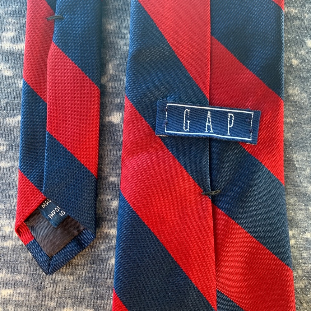 👔 necktie - Picture 2 of 2